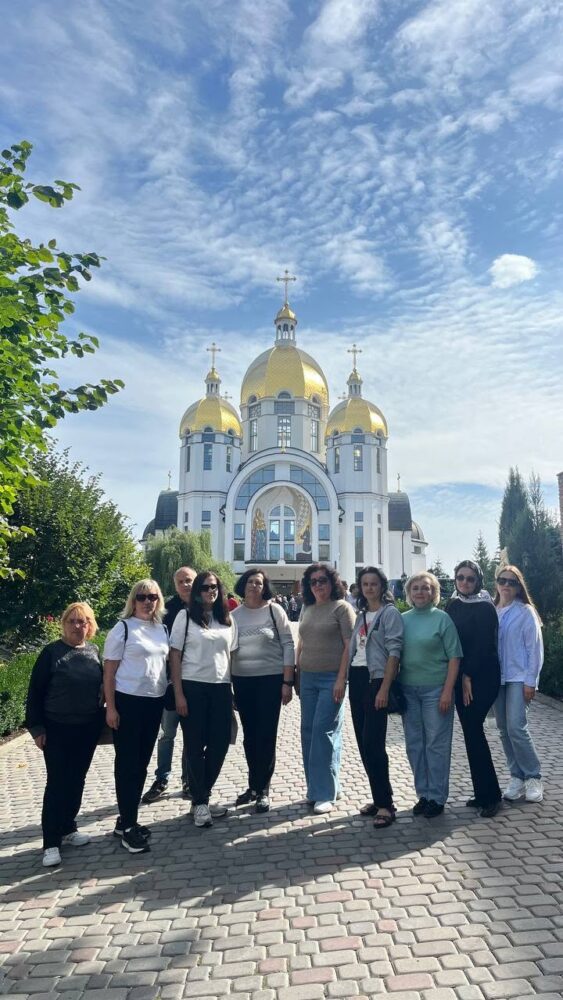 Неймовірна подорож, сповнена яскравих вражень!